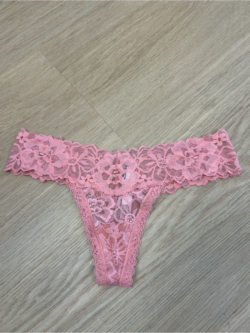 Victoria's Secret Pink Lace Thong Panty XS